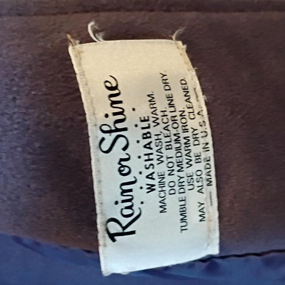 Vintage All Weather Cape Plum 80s Autumn Outerwear - Picture 3 of 6